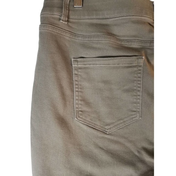 Liz Claiborne Sara Slim Fit Skinny‎ Women's Jeans Size 18 40X30 Stretch Brown - Picture 8 of 12